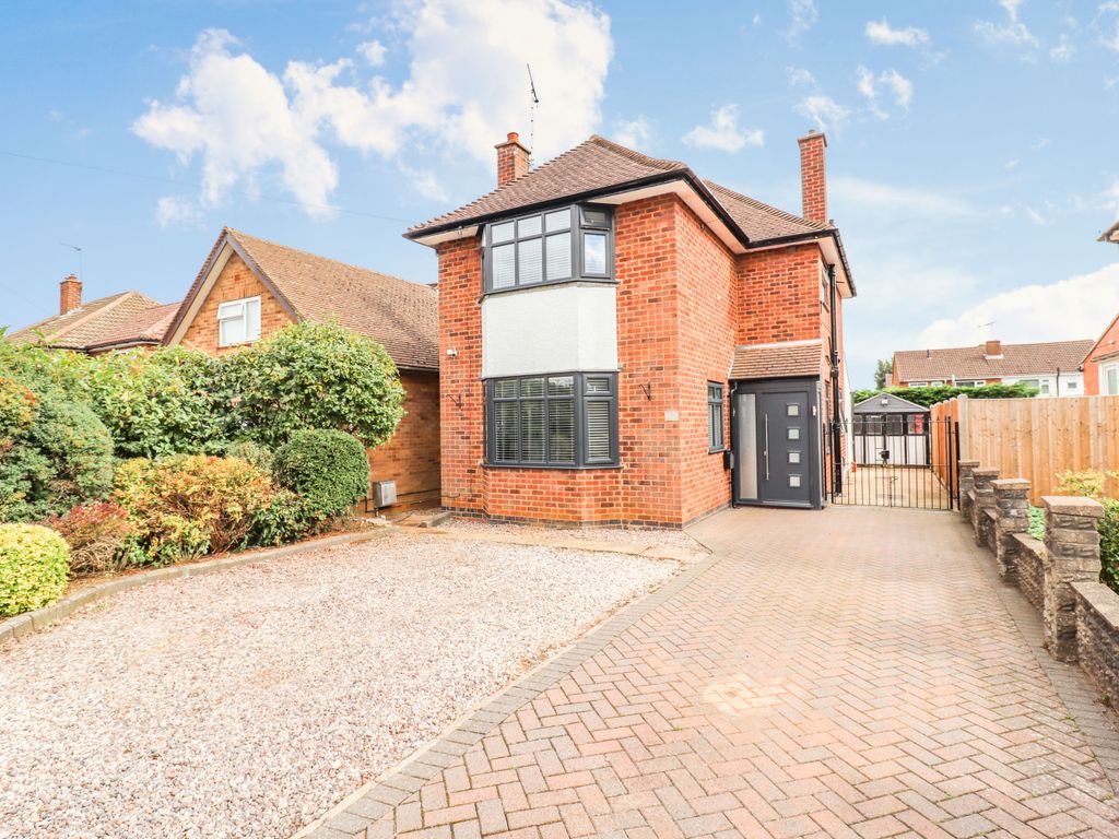 3 bed detached house for sale in Deerings Road, Hillmorton, Rugby CV21