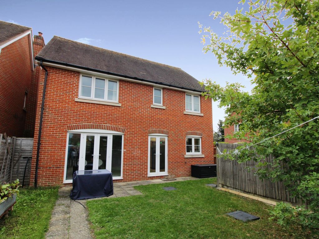 4 bed detached house for sale in Oxford Road, Chieveley, Newbury RG20