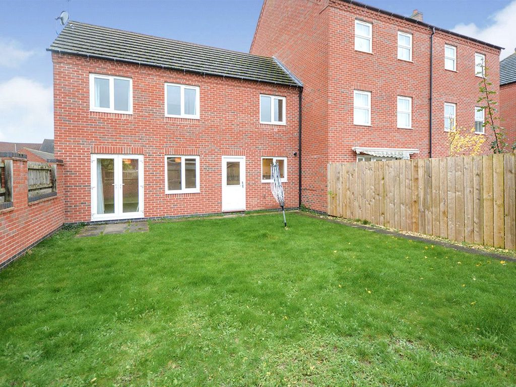3 bed terraced house for sale in Moorhen Close, Witham St. Hughs