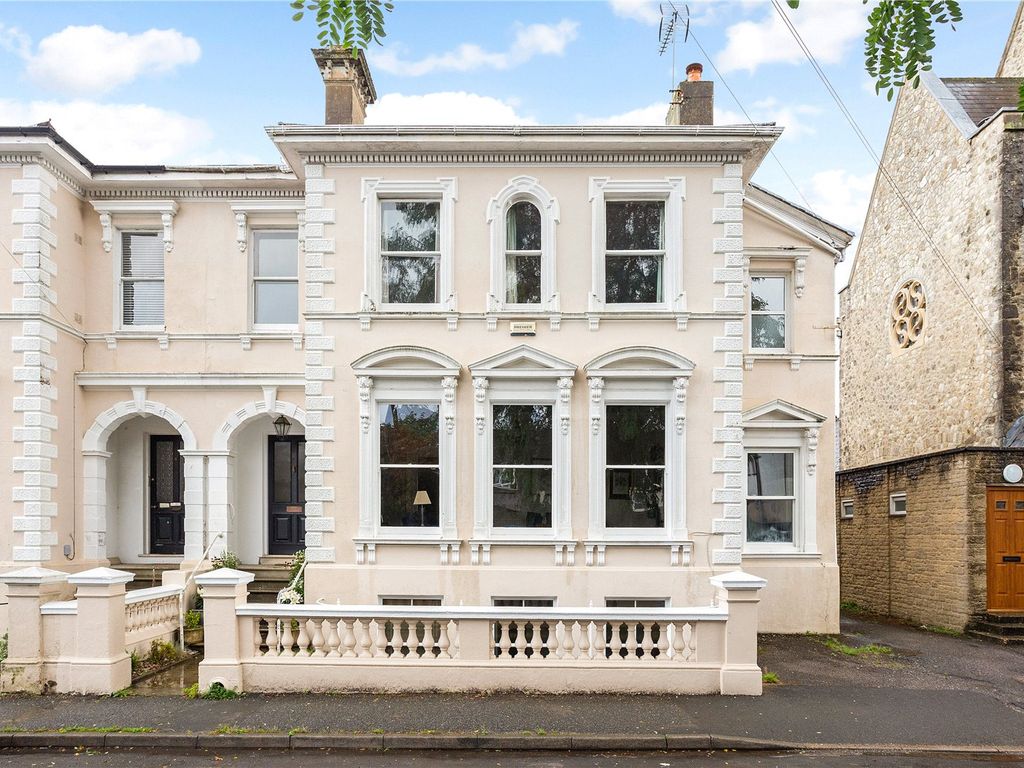 St. Johns Road, Sevenoaks, Kent TN13  