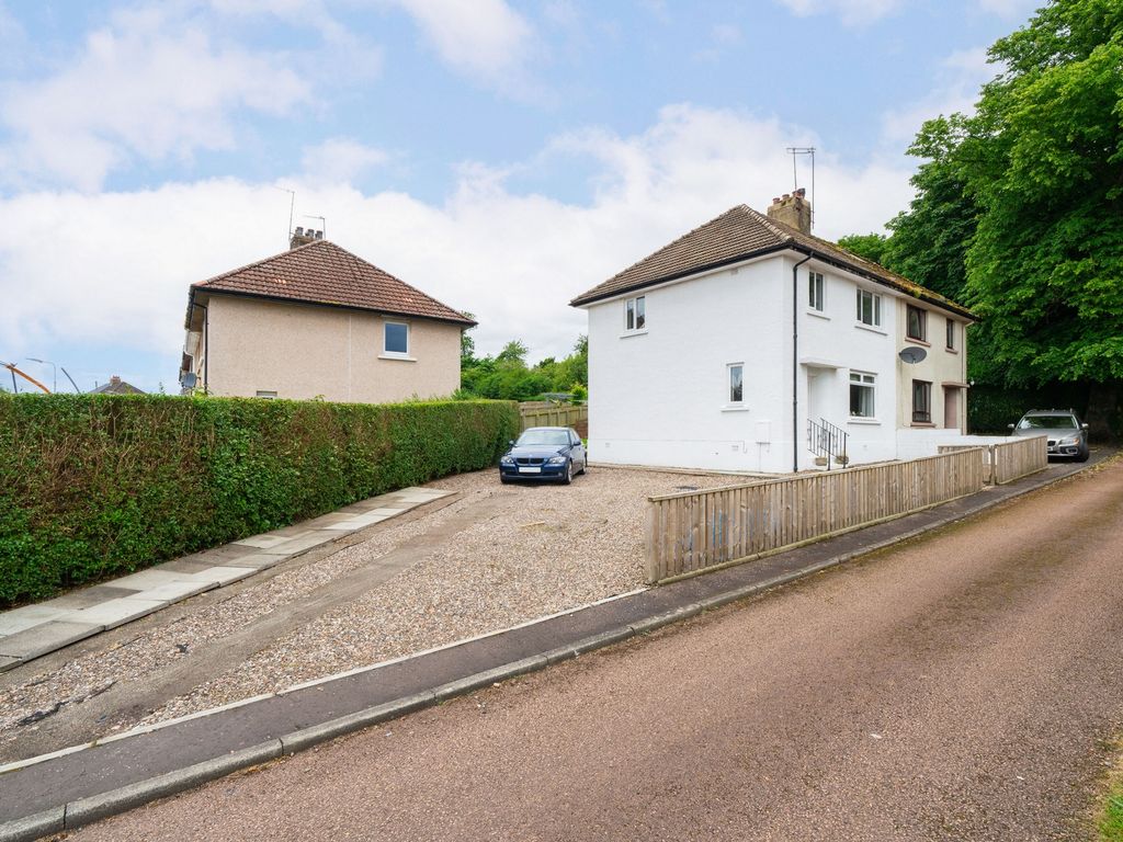 3 bed semidetached house for sale in Braehead, Cupar KY15, £195,000
