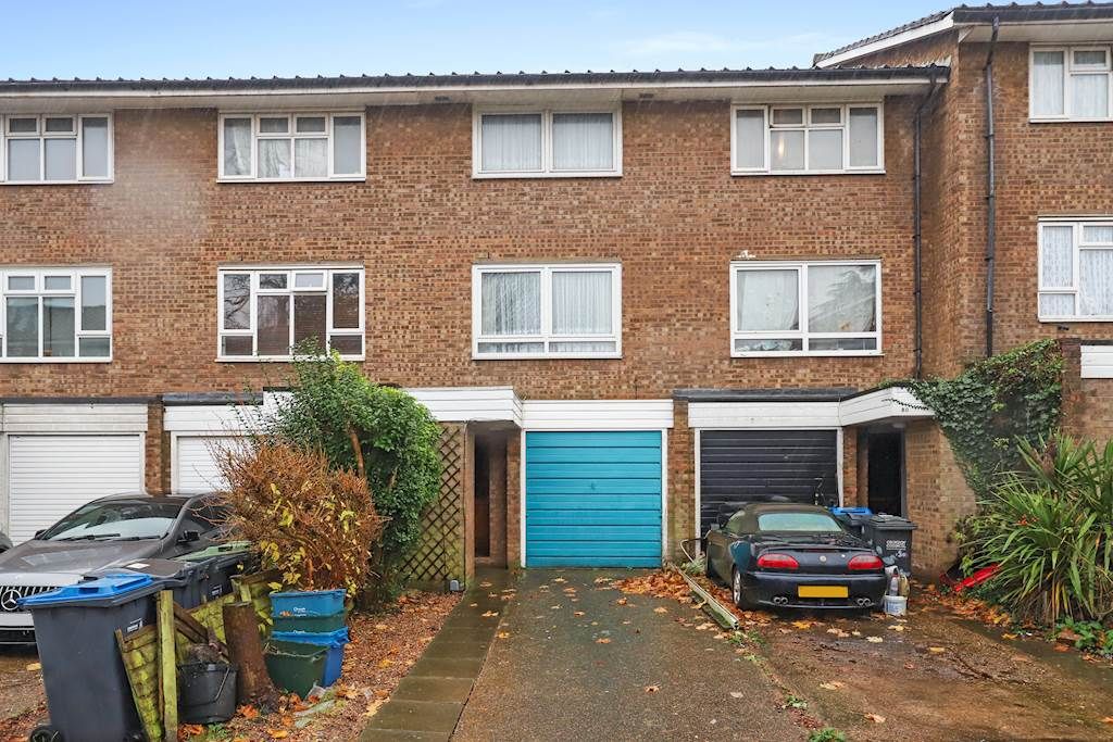 4 bed town house for sale in Ravensdale Gardens, Crystal Palace, London