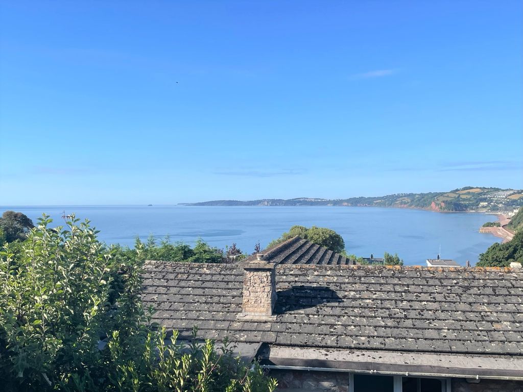 3 bed detached bungalow for sale in The Close, Dawlish EX7, £575,000