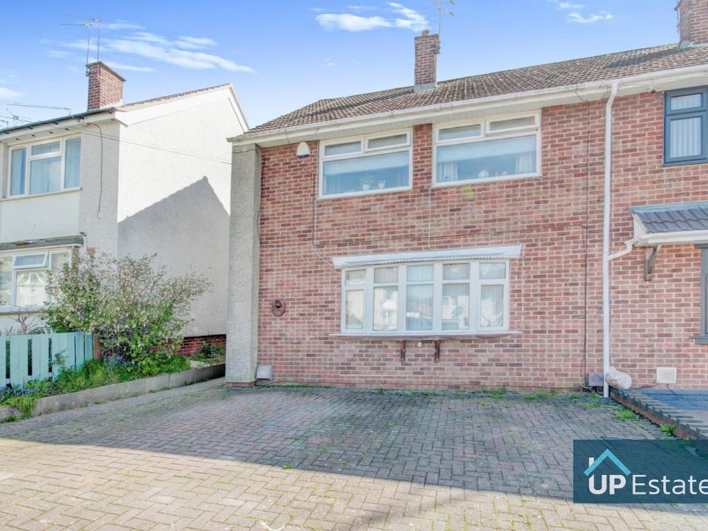 4 bed semidetached house for sale in Bushberry Avenue, Coventry CV4