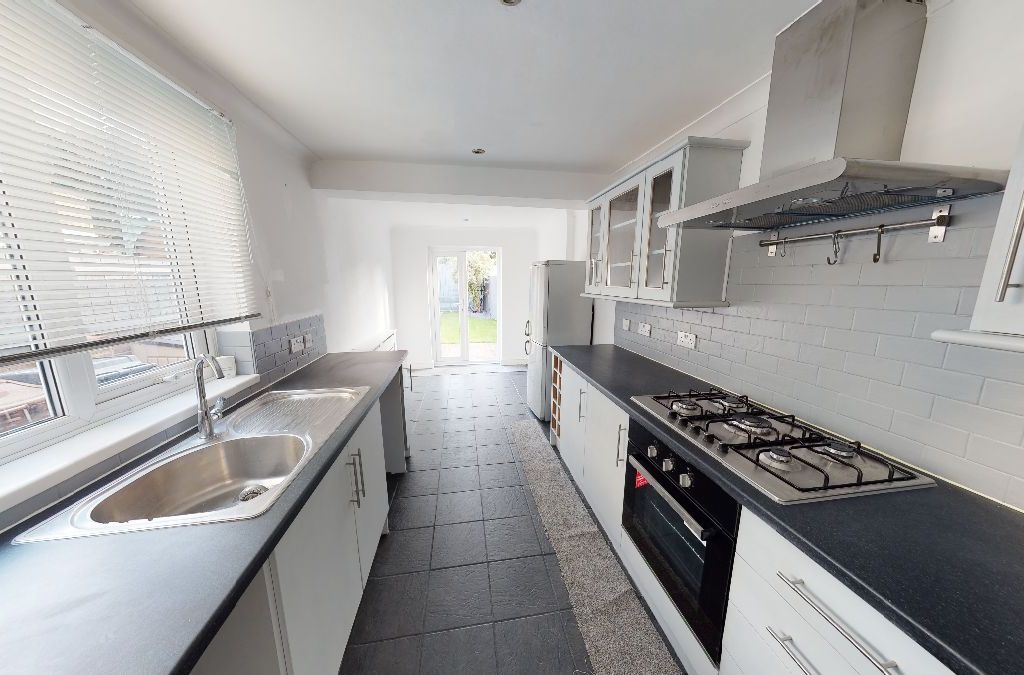 2 bed terraced house to rent in Somerset Street, Hull HU3 Zoopla