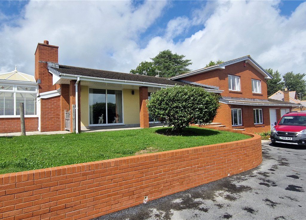 5 bed detached house for sale in Ferry Road, Cydweli, Ferry Road