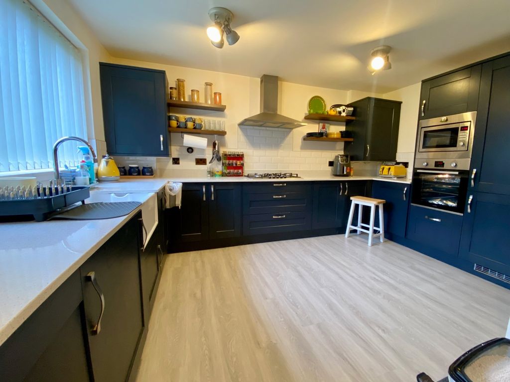 White Falcon Court, Alder Park Road, Solihull B91  