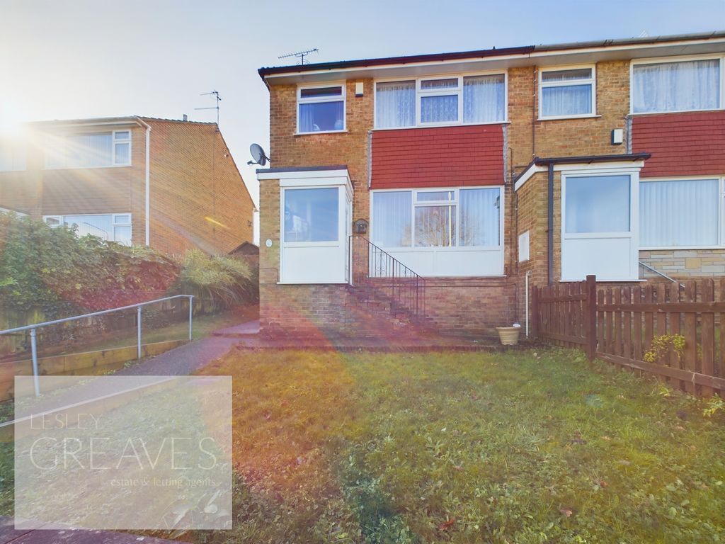 3 bed semidetached house for sale in Arnold Lane, Gedling, Nottingham