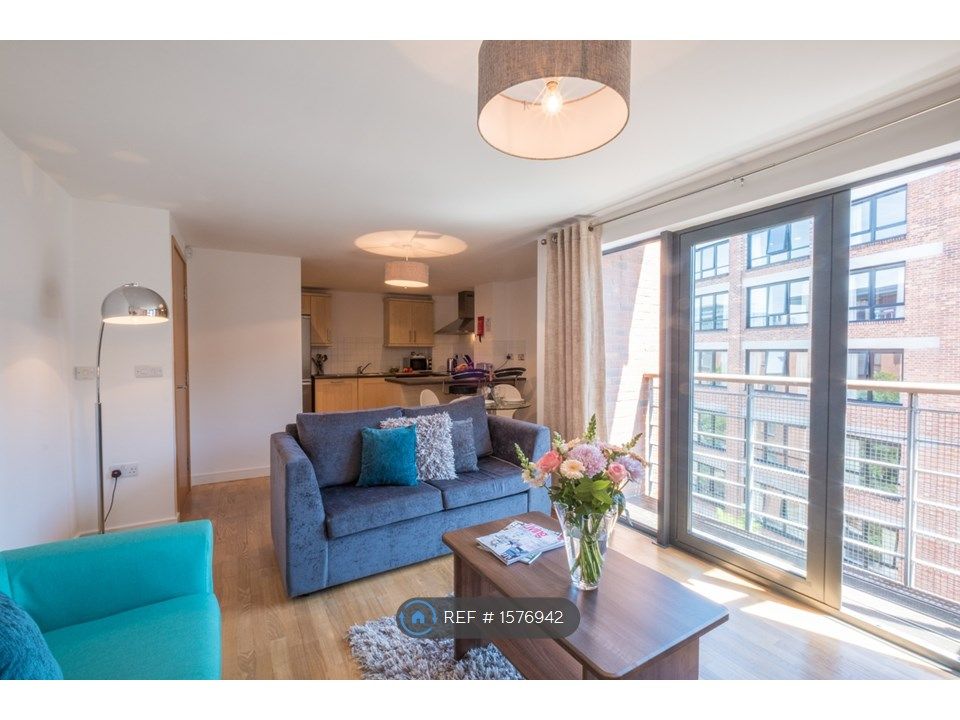 2 bed flat to rent in Duke Street, Liverpool L1 Zoopla