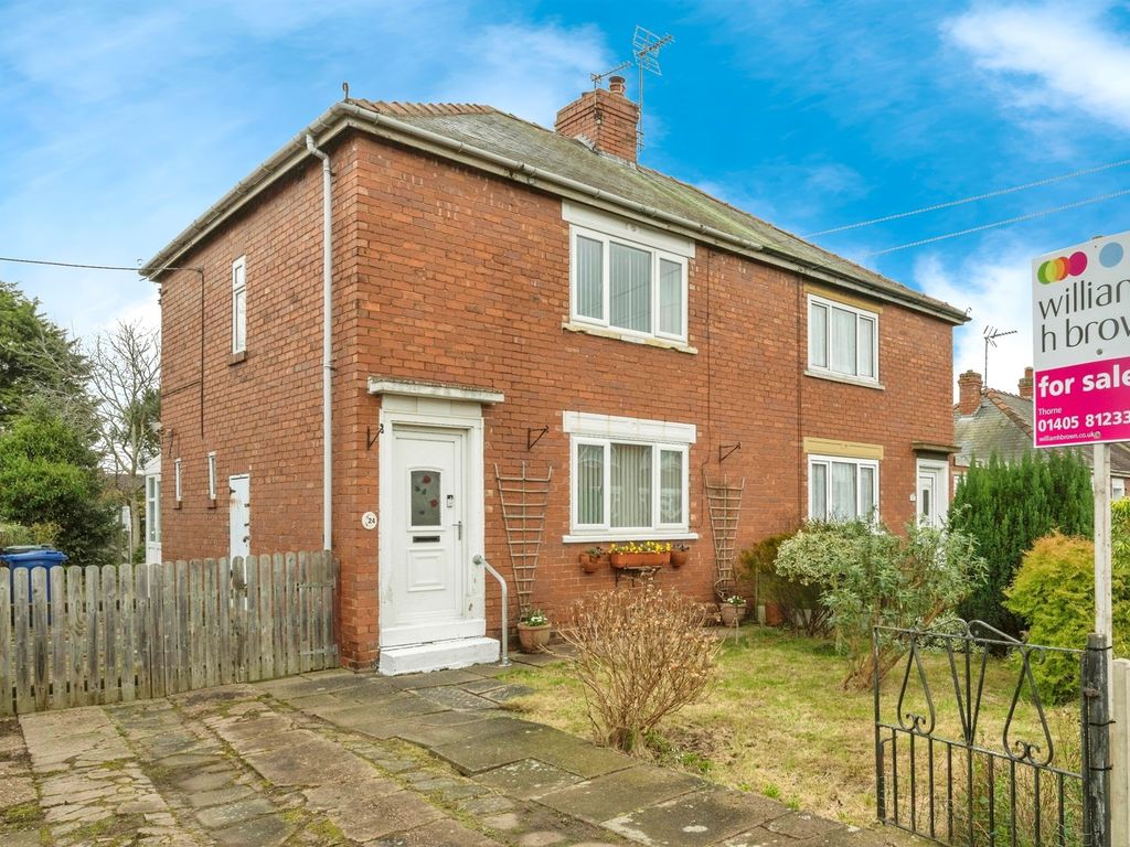 3 bed semidetached house for sale in Highfield Crescent, Thorne