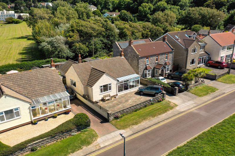 2 bed detached bungalow for sale in Beach Road, Kewstoke, WestonSuper