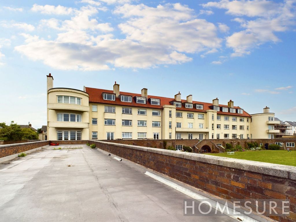 2 bed flat for sale in Burbo Bank Road South, Liverpool L23, £165,000