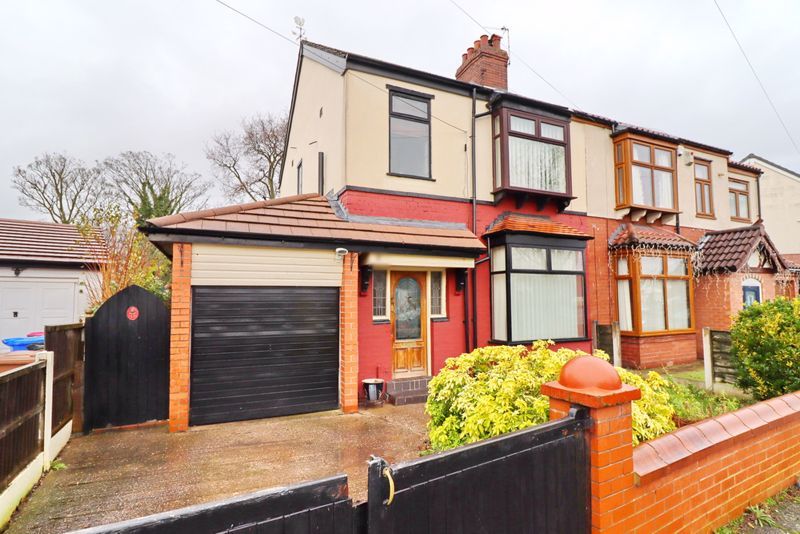 3 bed semidetached house for sale in Vestris Drive, Salford M6, £
