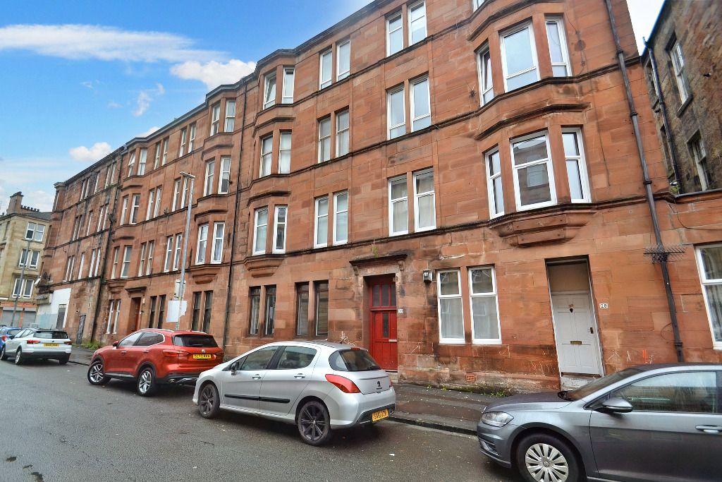 2 bed flat for sale in Westmoreland Street, Govanhill, Glasgow G42, £