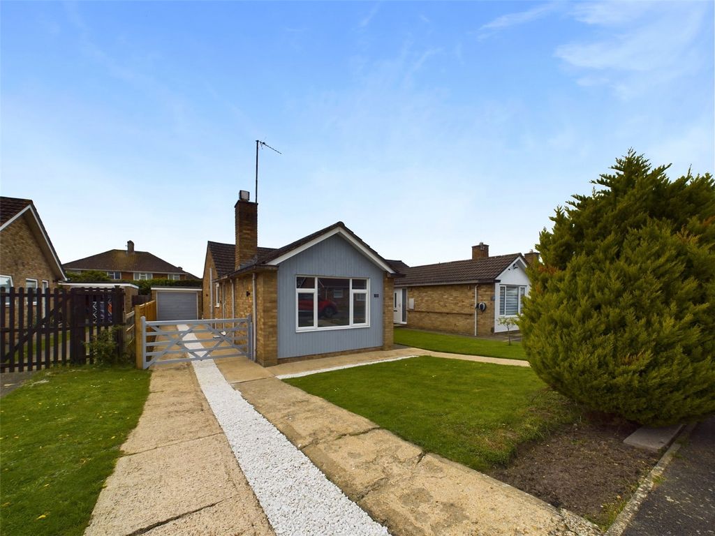 3 bed bungalow for sale in Moselle Drive, Churchdown, Gloucester