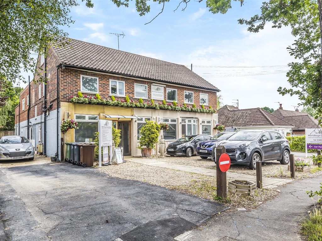 Property for sale in Forest Road, Effingham Junction, Leatherhead KT24, £1,000,000 Zoopla