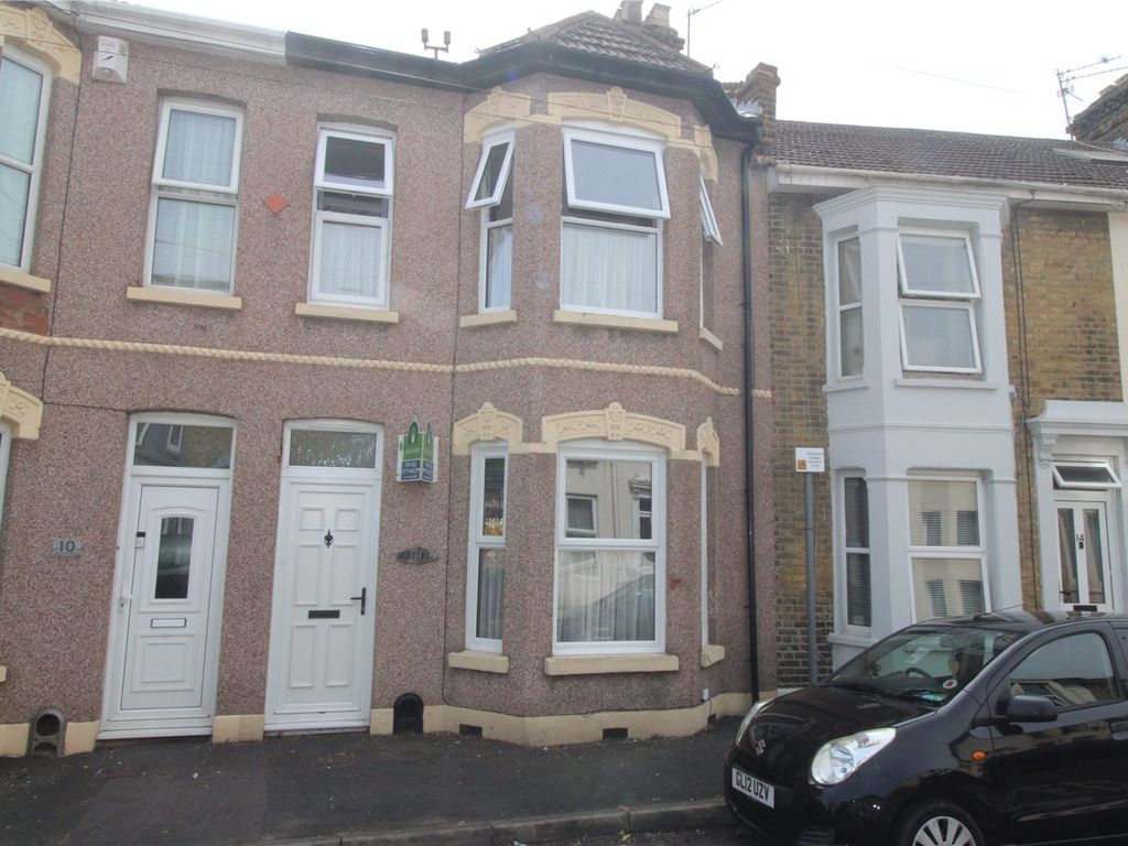 3 bed terraced house for sale in Alexandra Road, Sheerness, Kent ME12