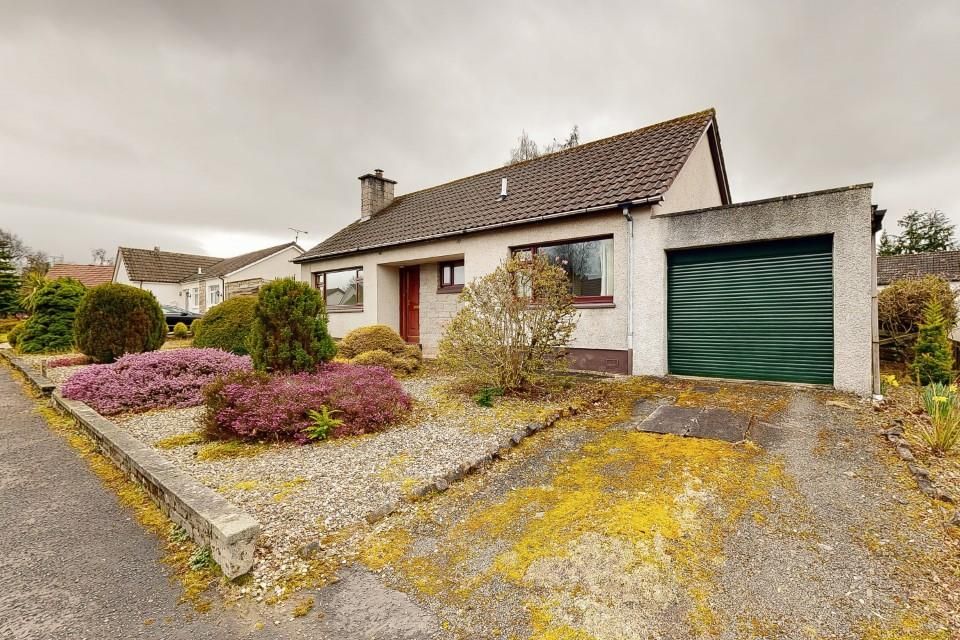 Detached bungalow for sale in Orchil Crescent, Auchterarder PH3 Zoopla