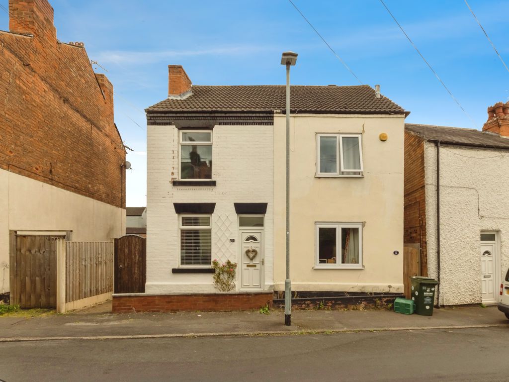 2 bed semidetached house for sale in Beck Street, Carlton, Nottingham