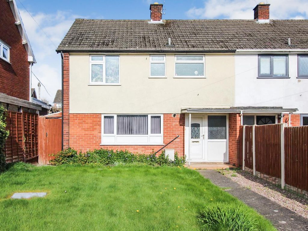 3 bed semidetached house for sale in Brookhouse Road, Oswestry SY11, £