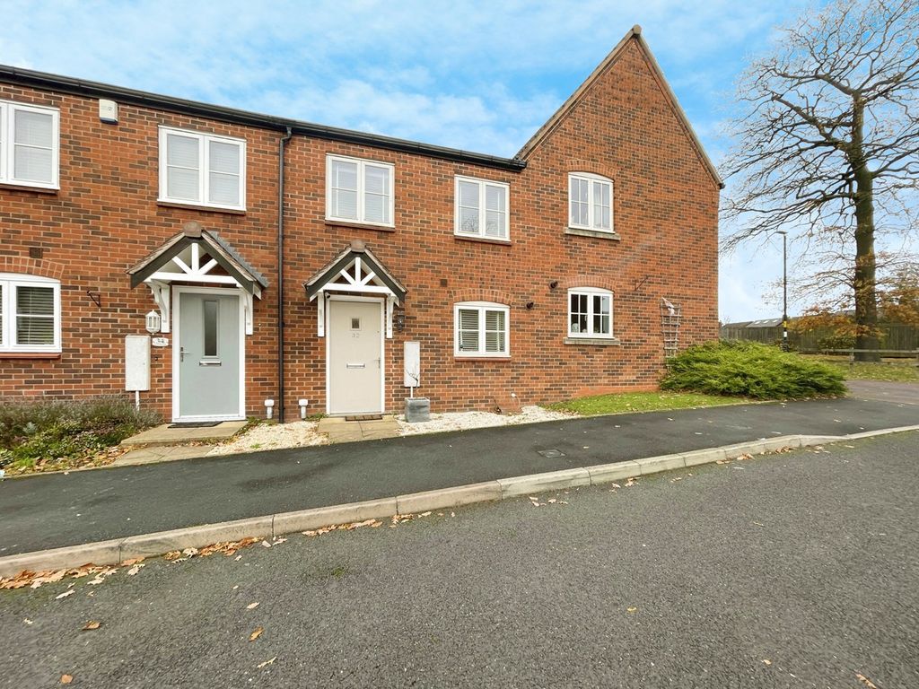3 bed terraced house for sale in Ferney Hills Close, Birmingham B43, £