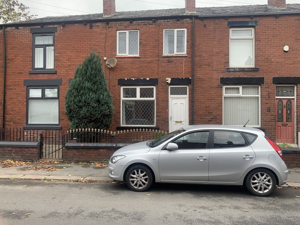 3 bed property to rent in Dixon Street, Westhoughton, Bolton, Greater Manchester. BL5 Zoopla