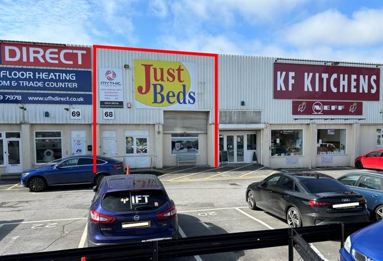 Retail premises to let in 68 Faraday Mill Business Park, Cattedown