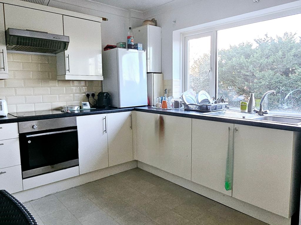 Room to rent in Hayes Street, Bromley, Bromley, Kent BR2, £800 pcm Zoopla