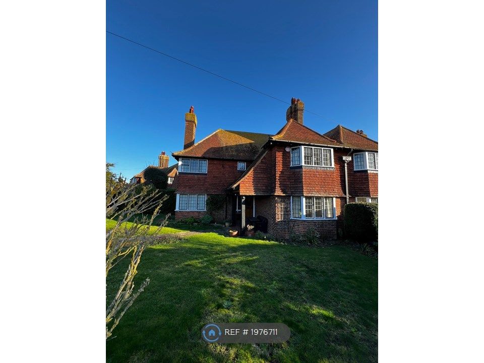5 bed semidetached house to rent in Kings Avenue, Broadstairs CT10, £