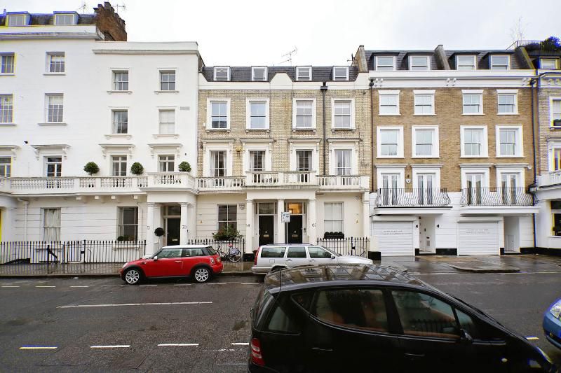 2 bed flat for sale in Cumberland Street, London SW1V Zoopla