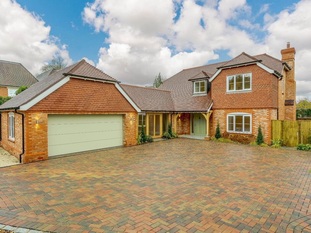 New home, 4 bed detached house for sale in Grayswood Road, Haslemere