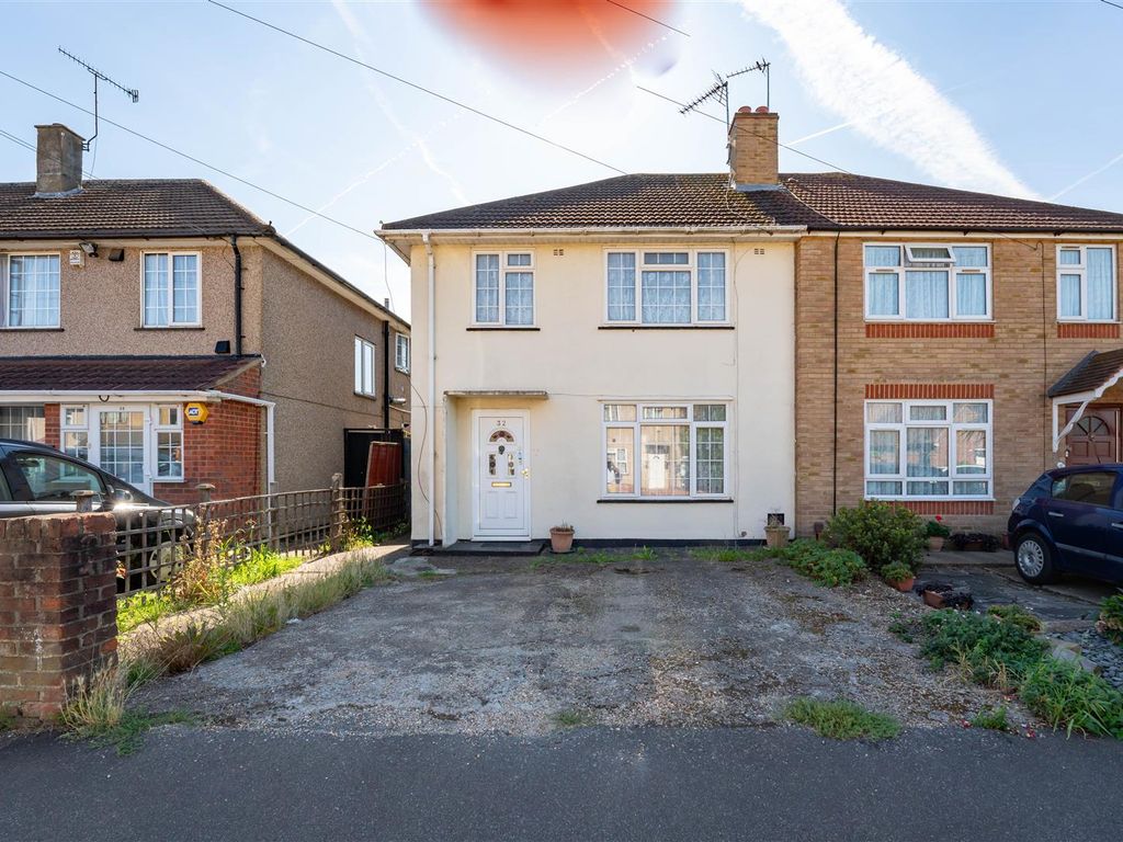 3 bed semidetached house for sale in Ely Road, Hounslow TW4, £500,000