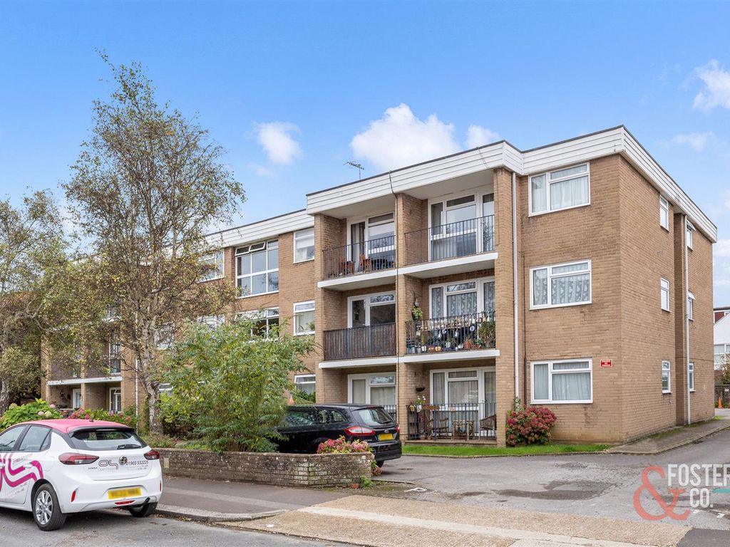 2 bed flat for sale in Downview Road, Worthing BN11, £200,000 Zoopla