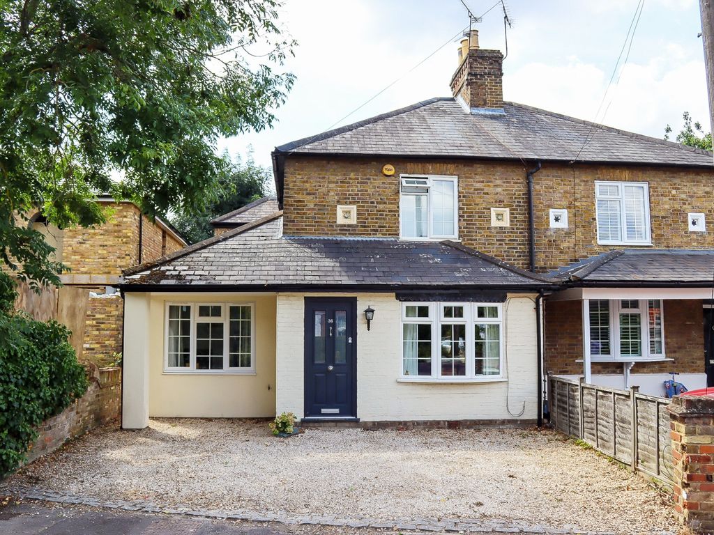 4 bed semidetached house for sale in Oldfield Road, Maidenhead SL6