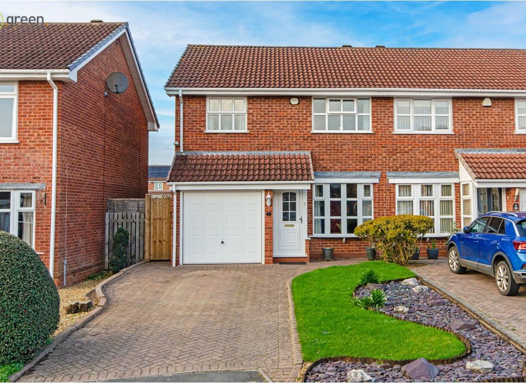 3 bed semidetached house for sale in Homewood Close, New Hall, Sutton