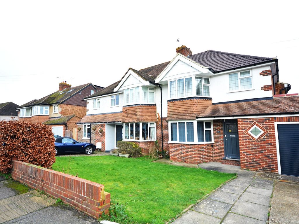 3 bed semidetached house to rent in Craddocks Avenue, Ashtead, Surrey