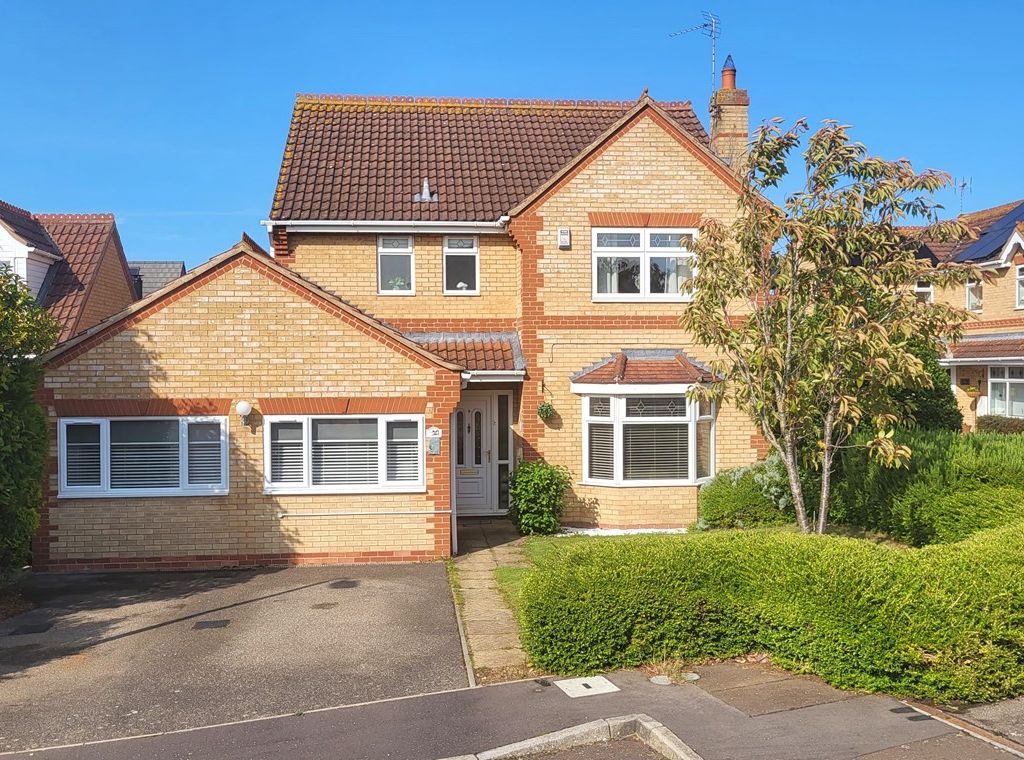 5 bed detached house for sale in Fraserburgh Way, Orton Southgate