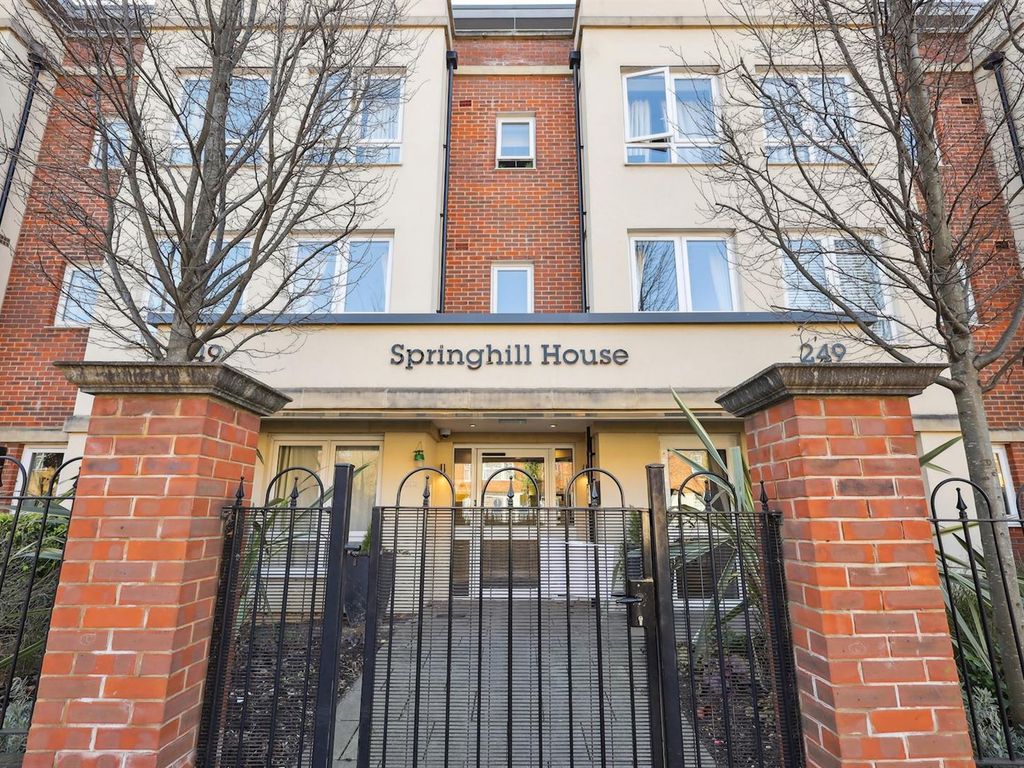 2 bed flat for sale in Willesden Lane, Willesden Green, London NW2 Zoopla
