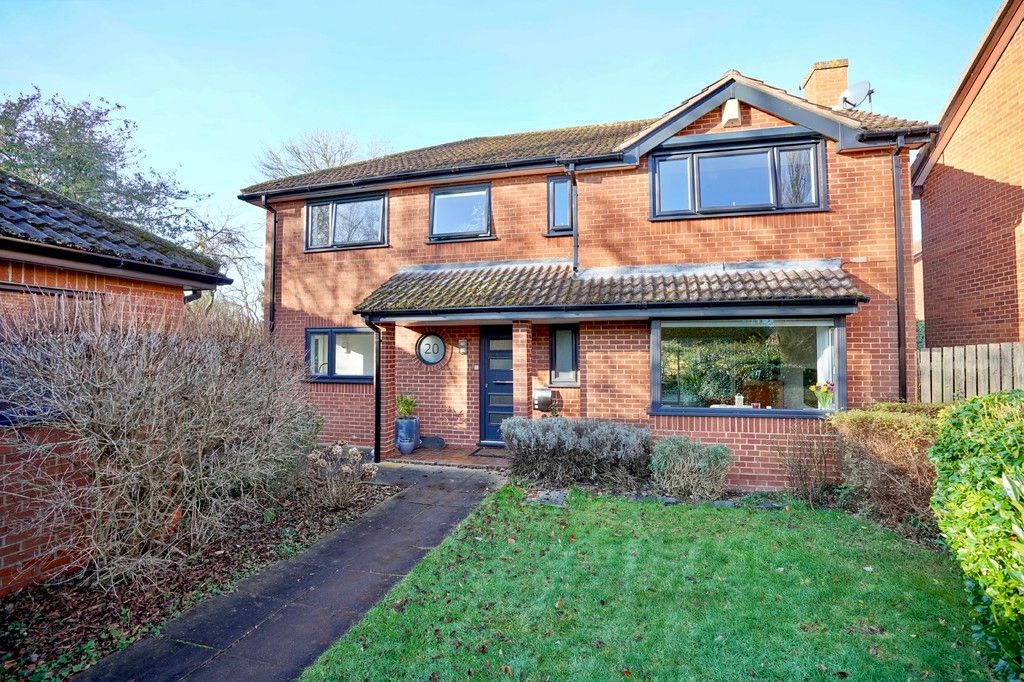 5 bed detached house to rent in Ansley Way, St. Ives, Huntingdon PE27