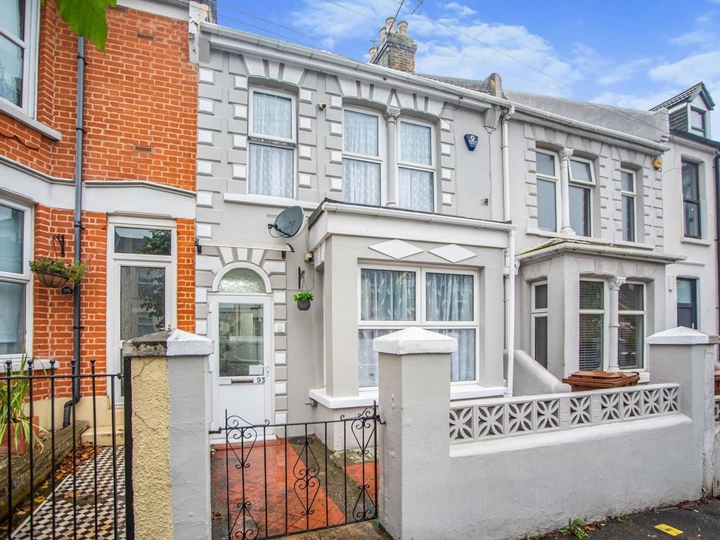 3 bed end terrace house for sale in Rock Avenue, Gillingham ME7, £330,000 Zoopla