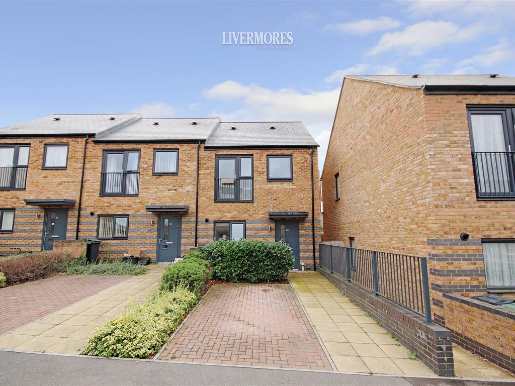 2 bed end terrace house for sale in Sherbourne Close, Dartford DA1, £375,000 Zoopla