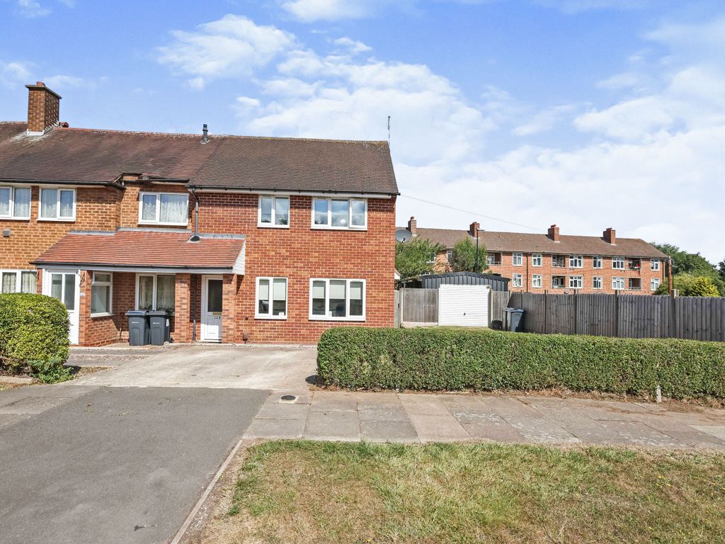 2 bed end terrace house for sale in Honeybourne Road, Birmingham B33, £185,000 Zoopla