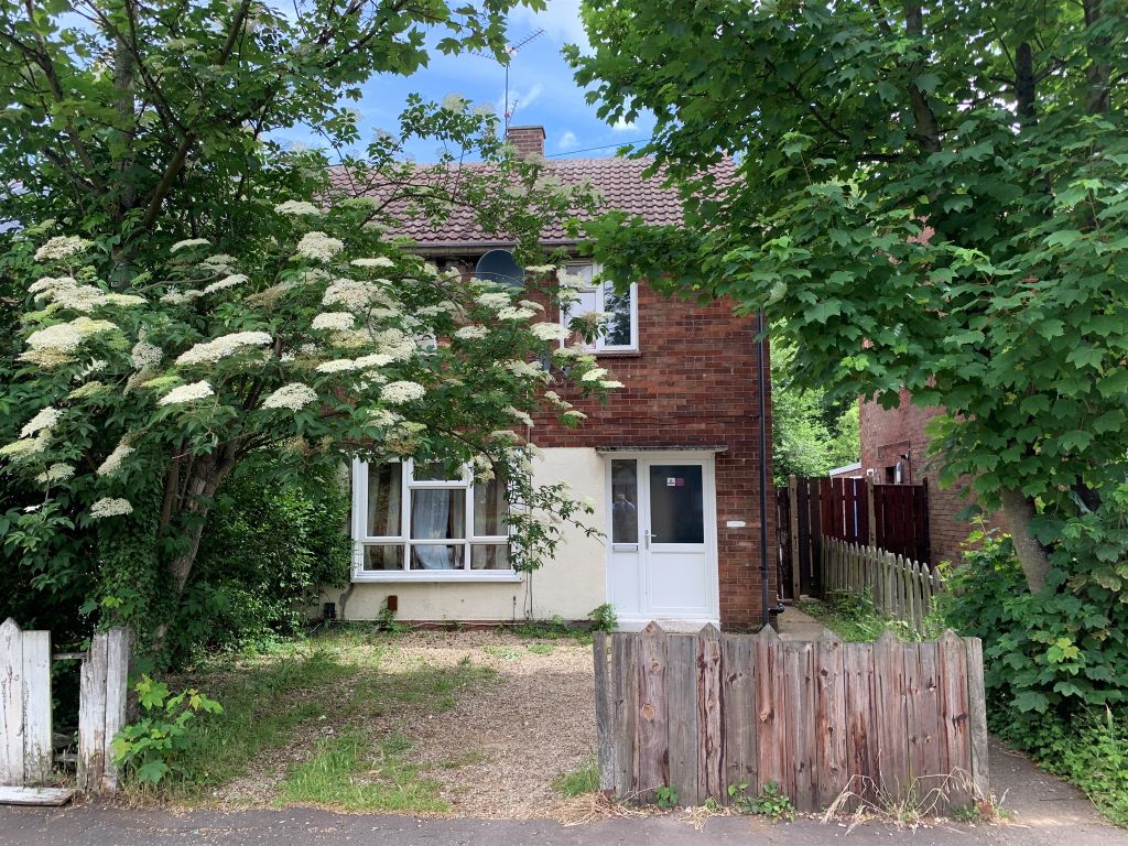 3 bed semidetached house for sale in Wilberforce Road, Peterborough