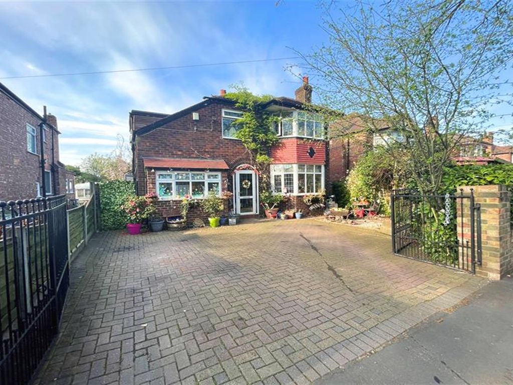 4 bed detached house for sale in Norris Road, Sale M33 Zoopla