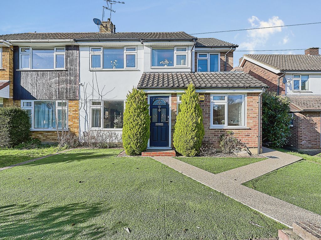 4 bed semidetached house for sale in Engliff Lane, Pyrford, Surrey