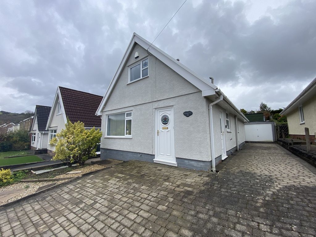 4 bed detached bungalow for sale in Cefn Road, Glais, Swansea, City And