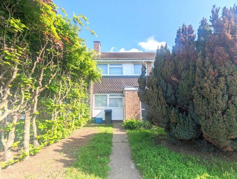 3 bed terraced house for sale in Rectory Grove, Hampton TW12, £425,000