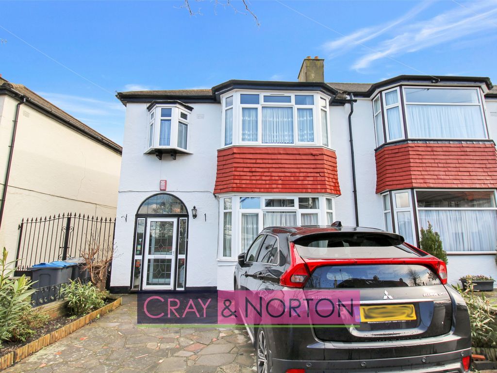 3 bed end terrace house for sale in Glenthorne Avenue, CR0