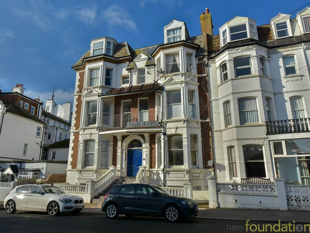 1 bed flat for sale in Sea Road, BexhillOnSea TN40 Zoopla