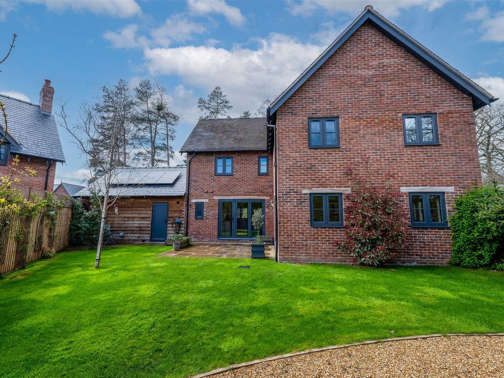 3 bed detached house for sale in Willow Grove, Kinnerley, Oswestry SY10